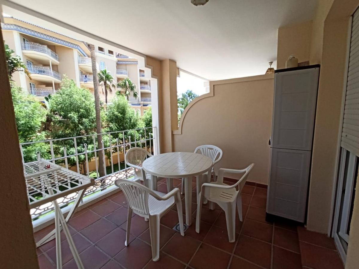 Apartamento 1 dormitorio en primera línea de playa Isla Canela Exterior foto